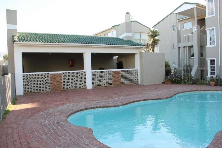 2 Bedroom Property for Sale in Strand South Western Cape